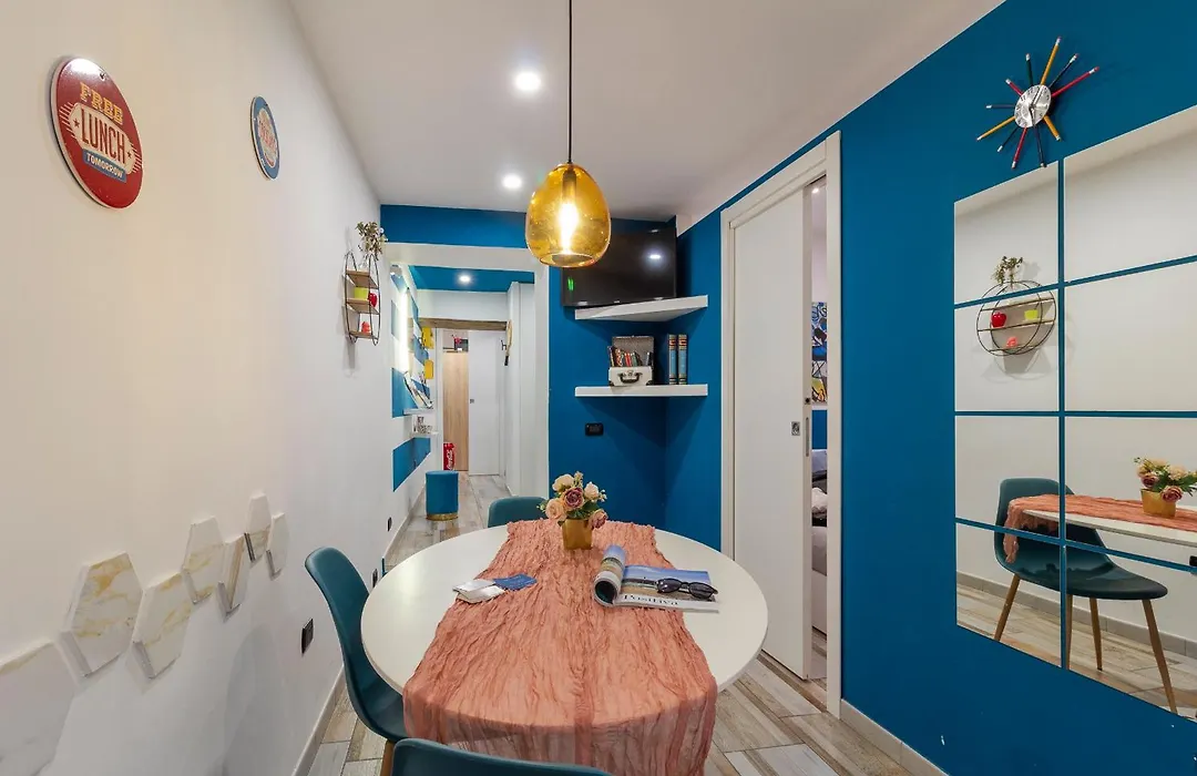 Mooniq Apartment-1